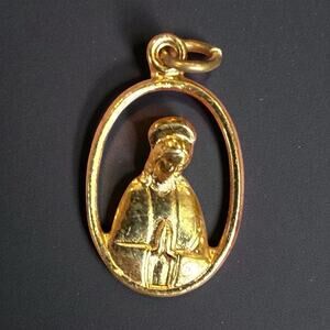 Vintage Catholic Praying Mary Sacred Heart of Jesus Cut Out Gold Tone Medal